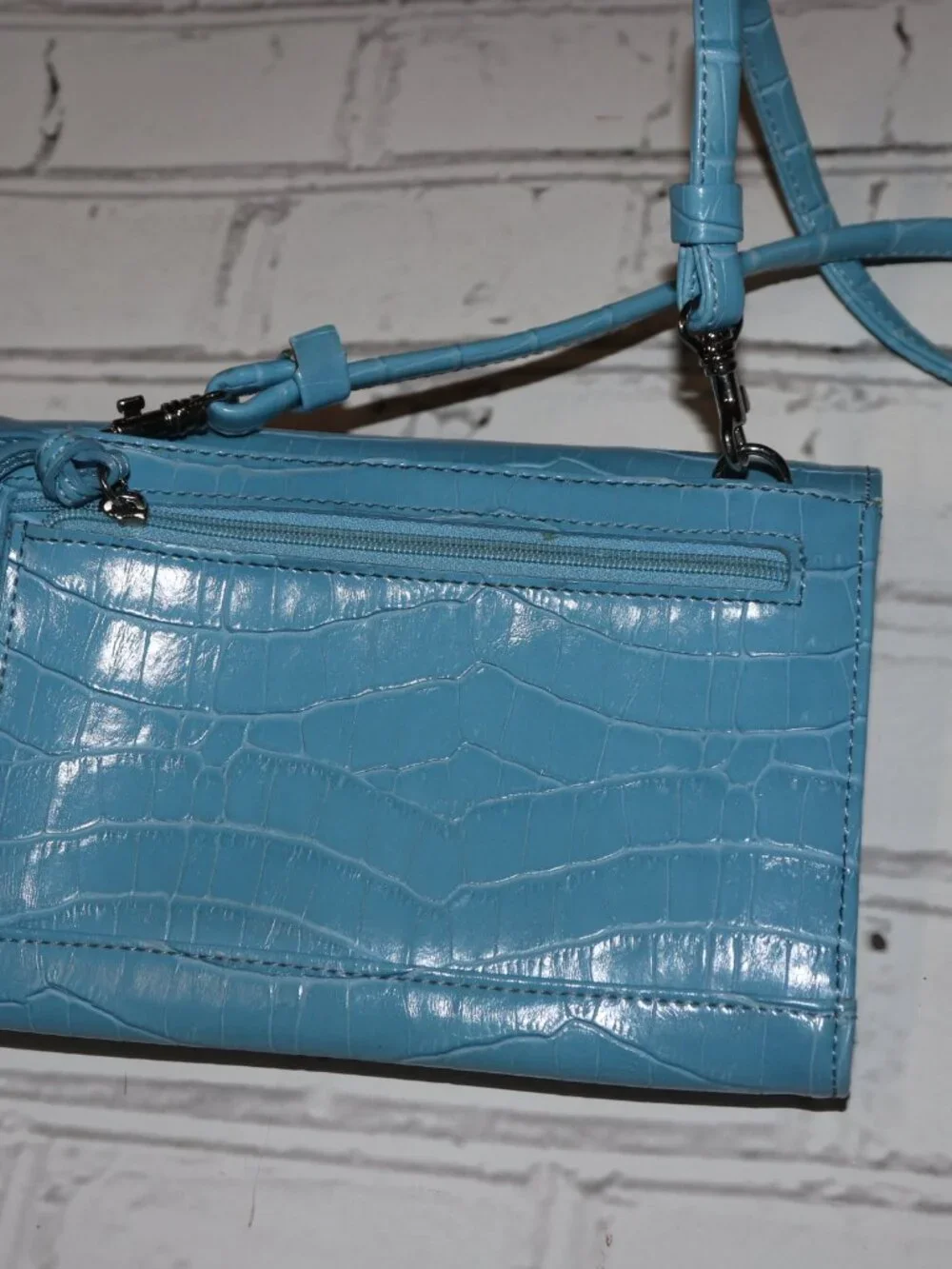 💙 Vintage Blue Croc‑Texture Wallet Purse · 5.5